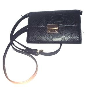 Small cross-body purse